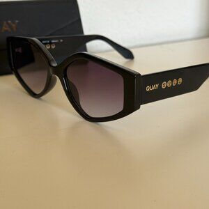 "Hot Gossip" Quay Sunglasses